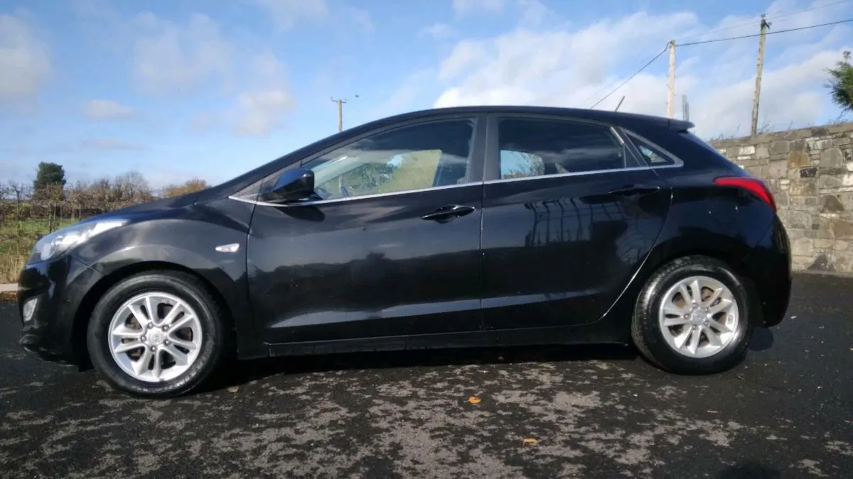 Hyundai I30 Deluxe. Long NCT and Taxed 2026. - Image 2