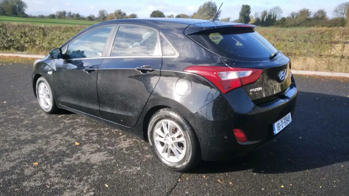 Hyundai I30 Deluxe. Long NCT and Taxed 2026. - Image 3