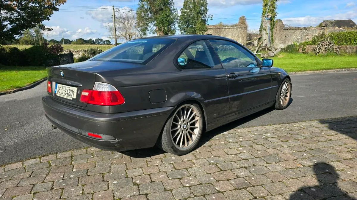 BMW 318ci E46 - Image 4