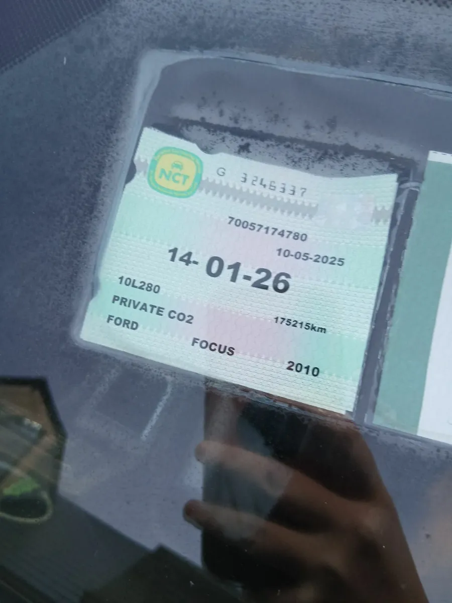 Ford Focus 2010 - Image 4