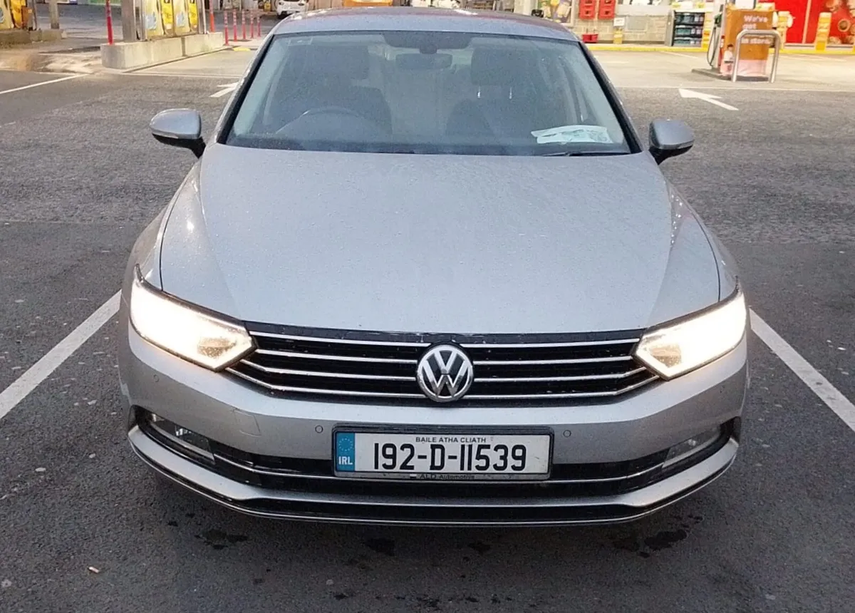 Volkswagen Passat Comfortline - Image 3