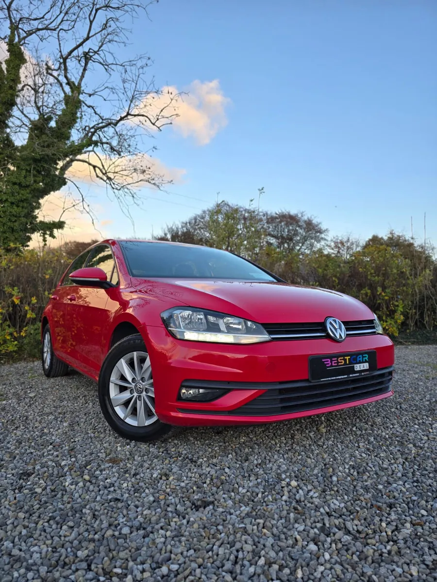 2017 Volkswagen Golf 1.6 TDI 3DR 90HP Trendline - Image 1