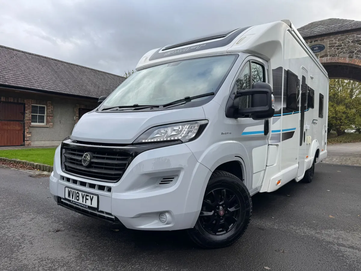 Swift Escape 694 Spirit Edition - Manual - Image 1