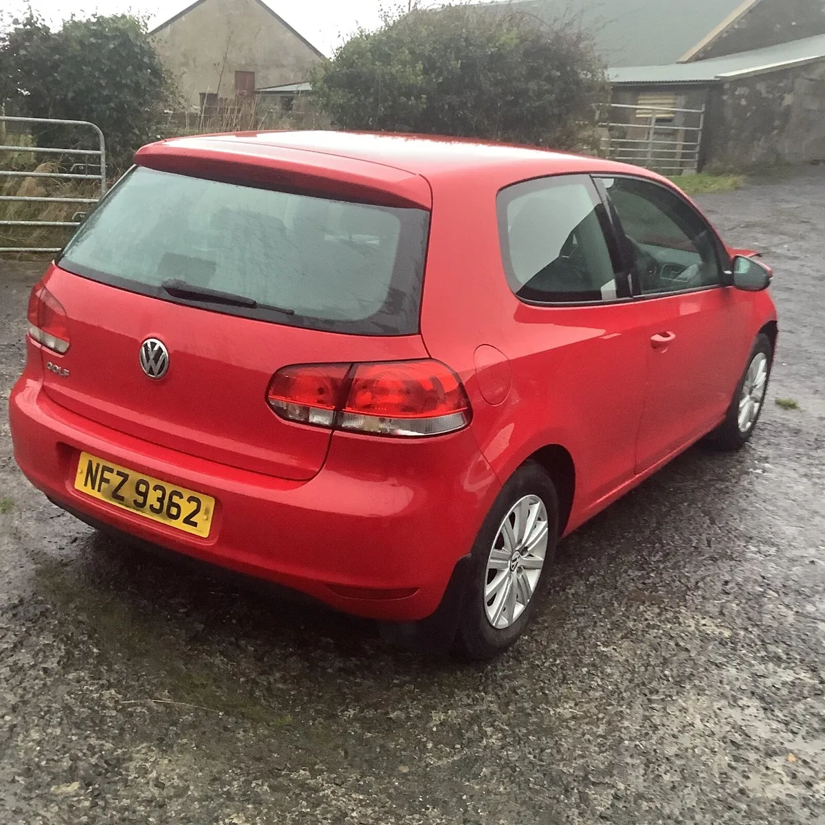 Volkswagen Golf s 1.2 tsi 5 speed petrol 3 door - Image 1