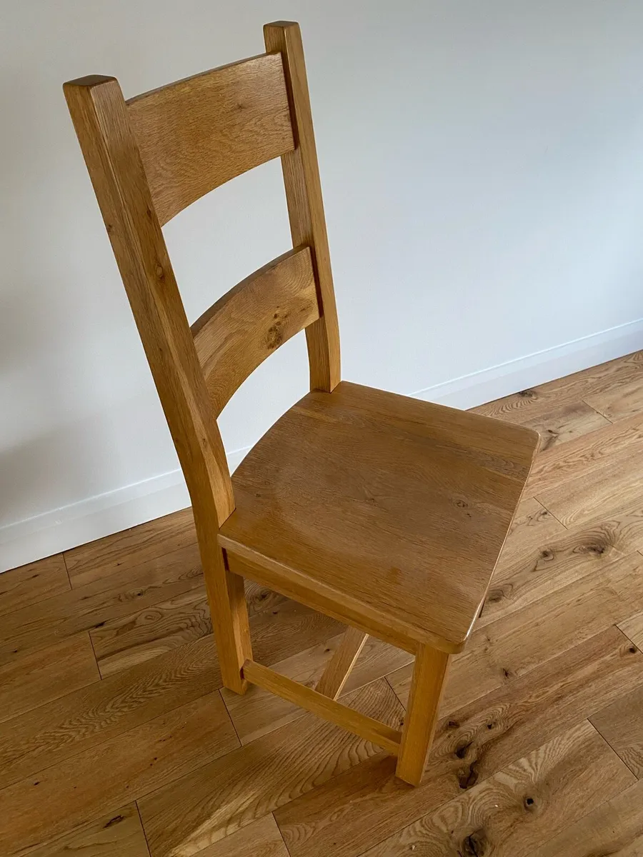 Oak chairs - Image 1