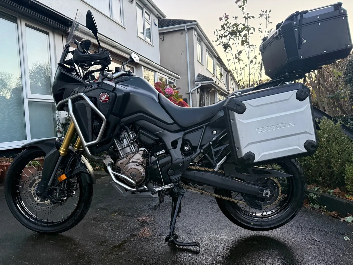 Honda Africa Twin CRF1000L - Image 1
