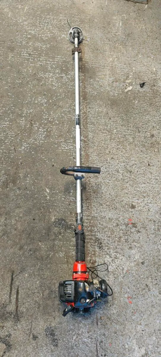 Kawasaki strimmer - Image 1