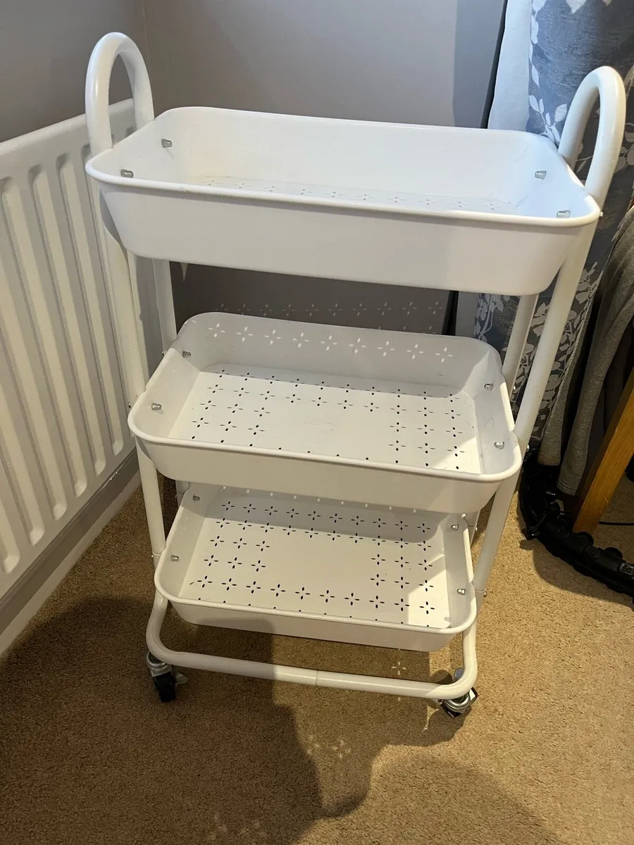 3 tier storage trolley - Image 1