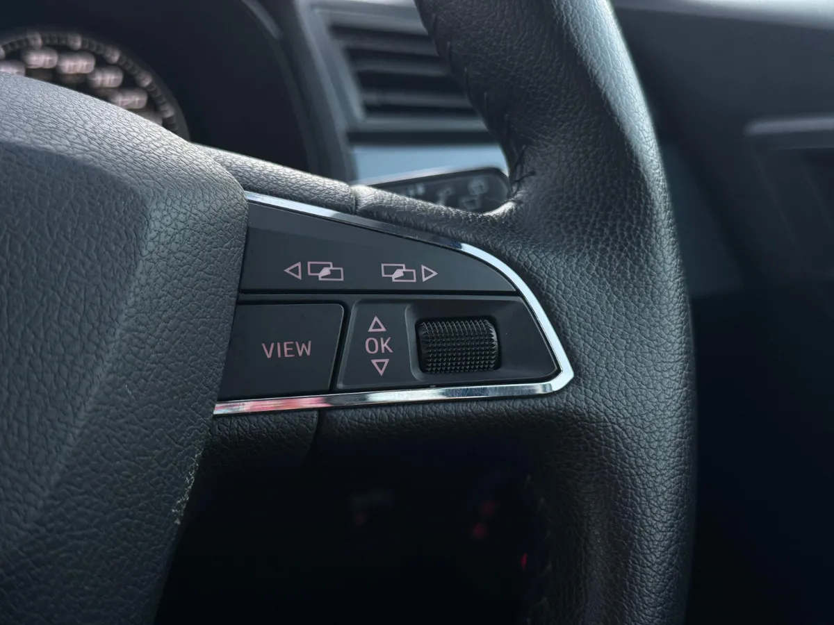 2019 SEAT ARONA 1.6 TDI TECH LUXURY - Image 4