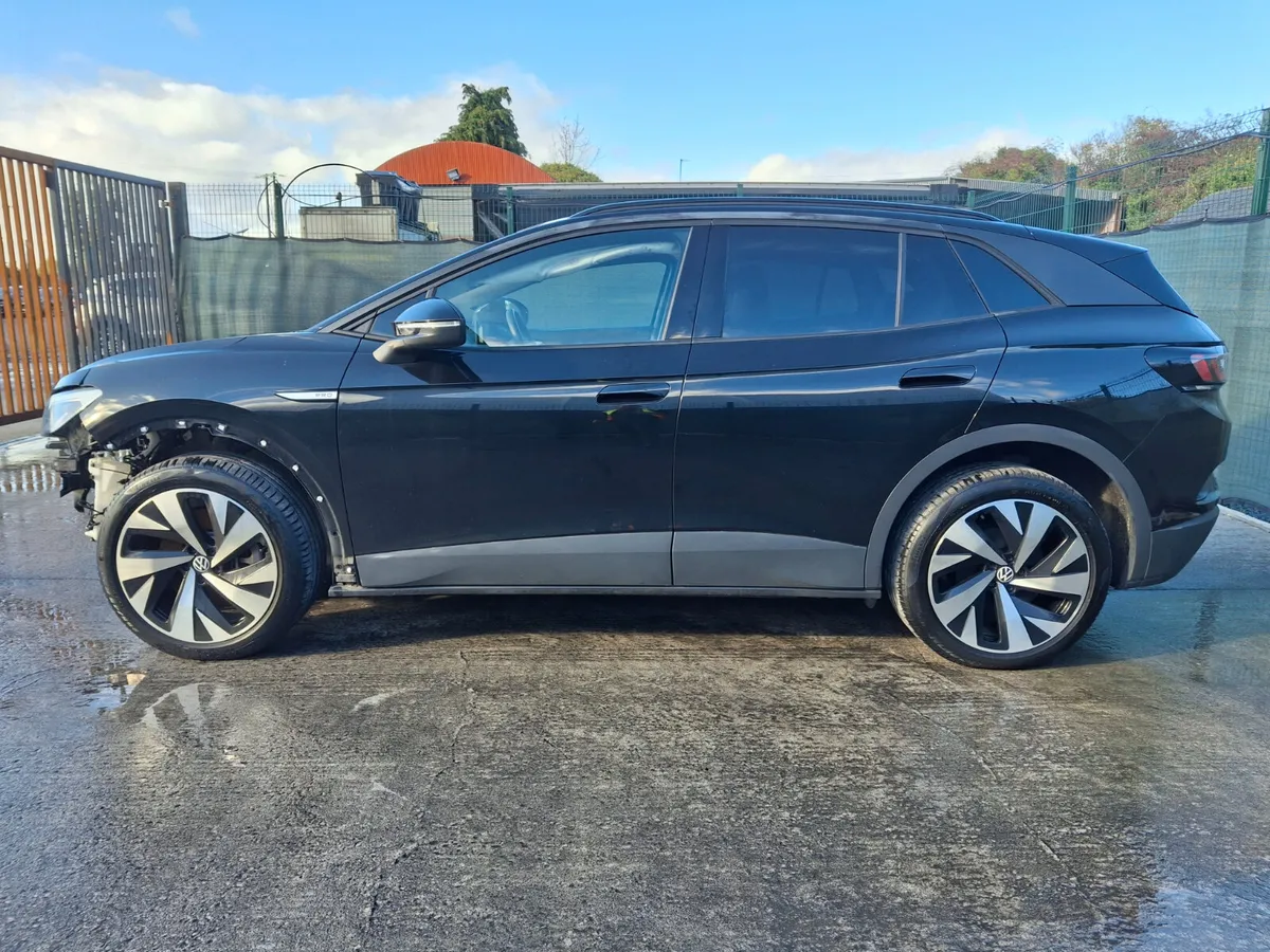 231 Volkswagen iD4  Pro  77kwh - Image 3