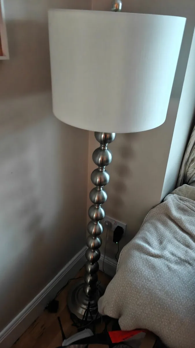 Floor lamp - Image 2