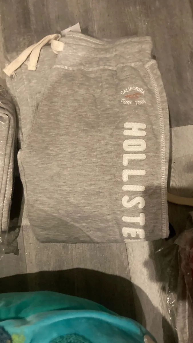 Hollister bottoms superdry bottoms - Image 3