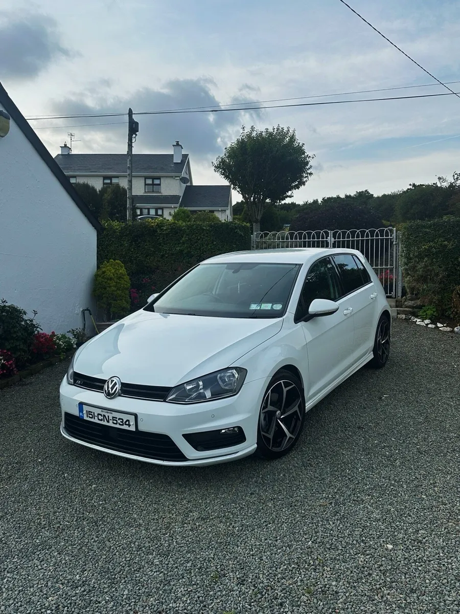 2015 Volkswagen Golf R-Line NCTd - Image 1