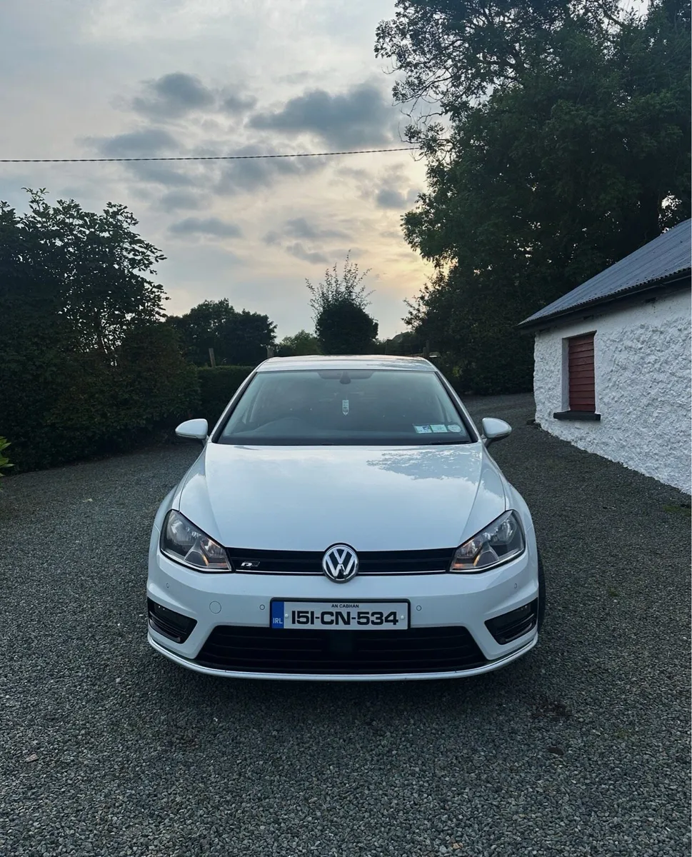2015 Volkswagen Golf R-Line NCTd - Image 4