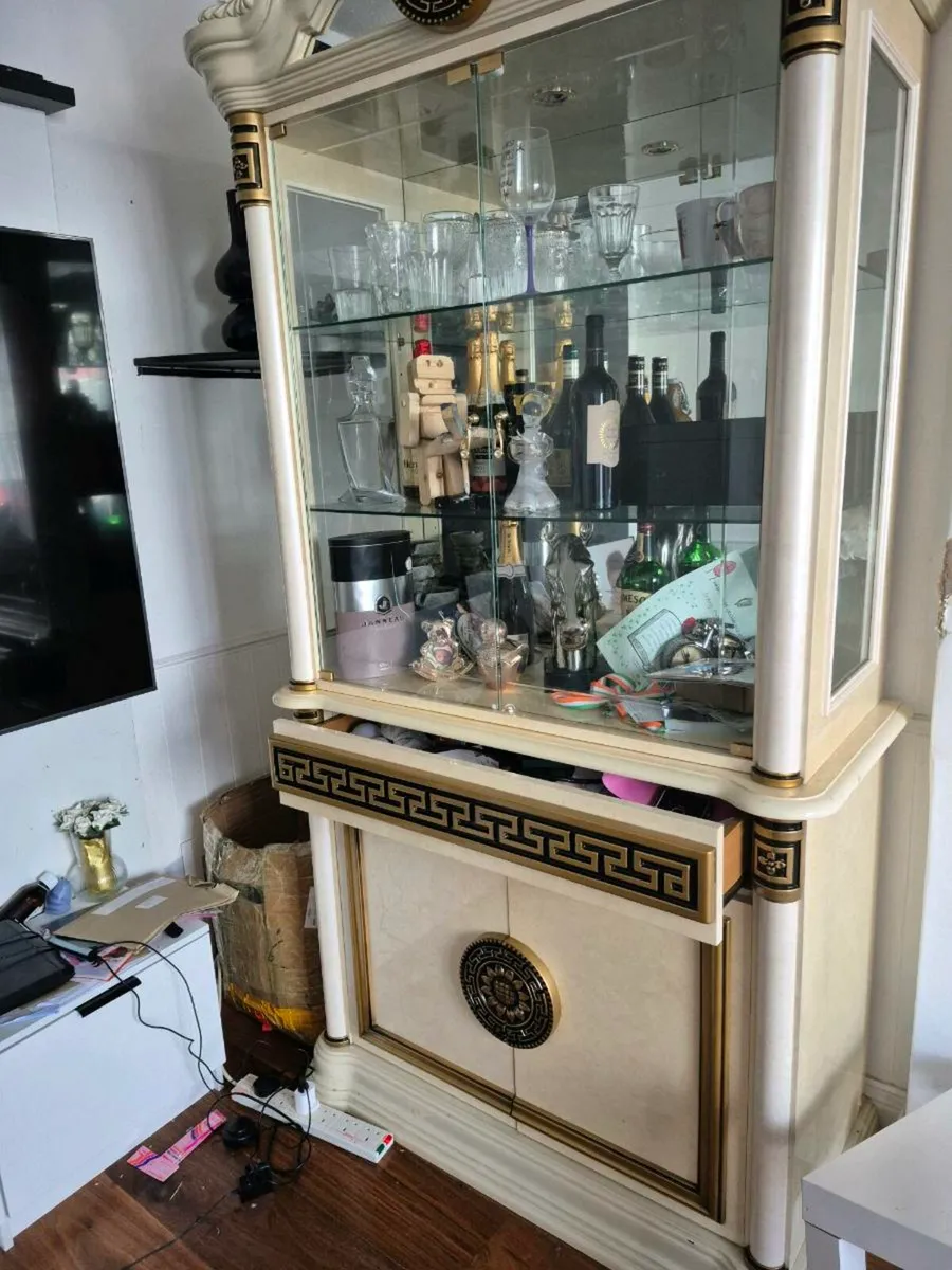 Bar Cabinet - Image 4