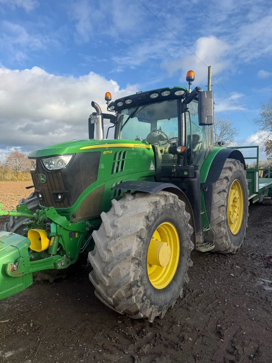 John Deere R6175 - Image 1
