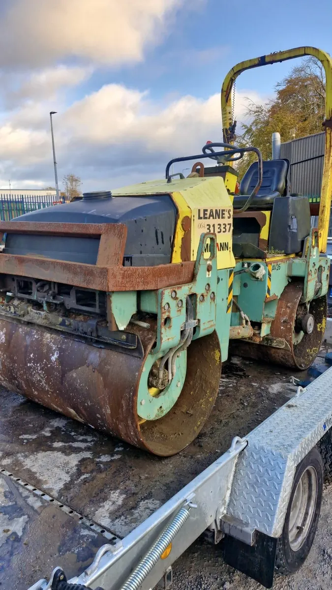 3 ton vibrating roller x 2 - Image 4