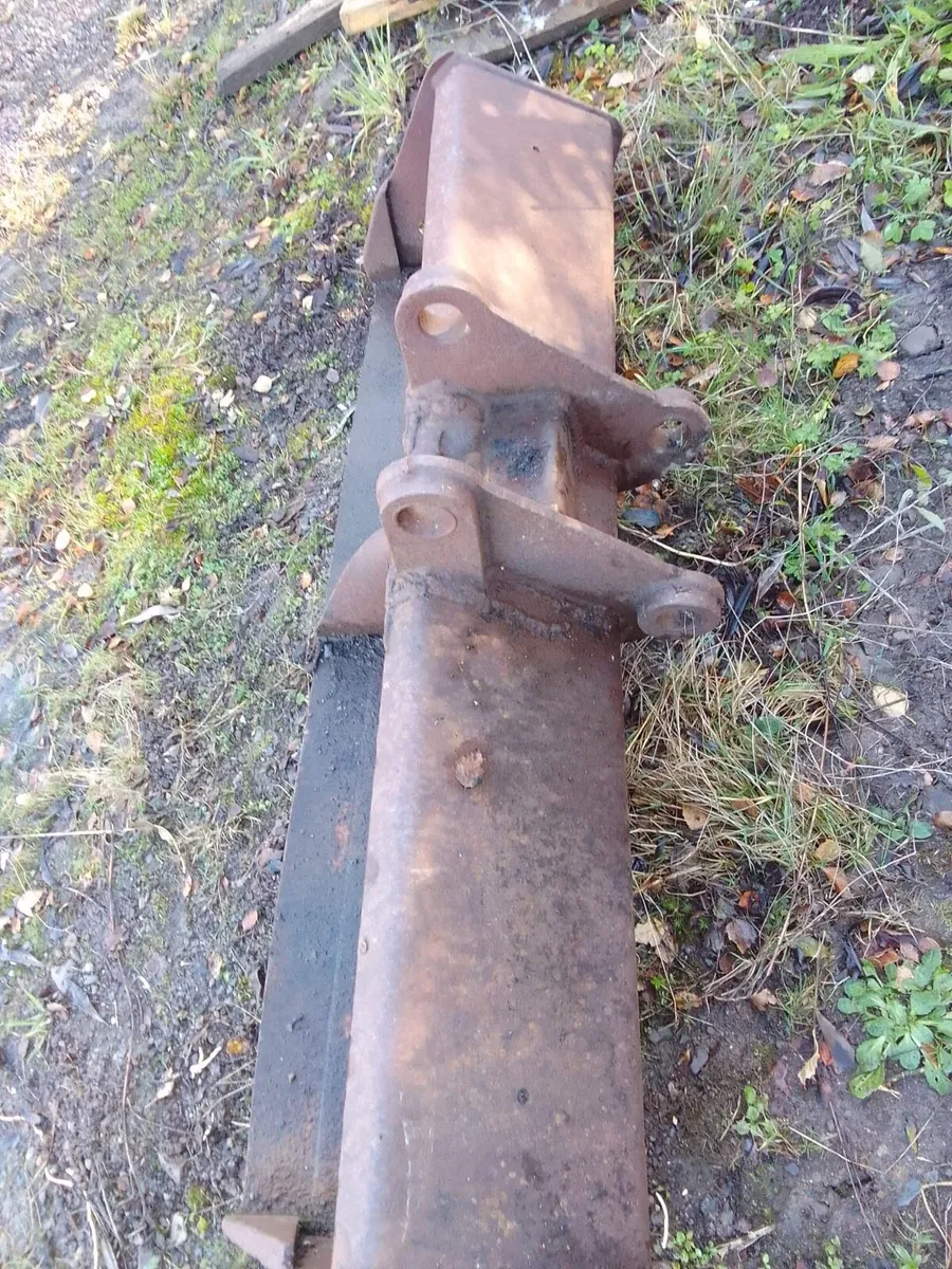 5ft grading bucket - Image 1