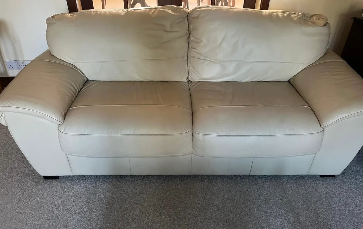 Cream leather 3 seater and 2 seater sofas - Image 3