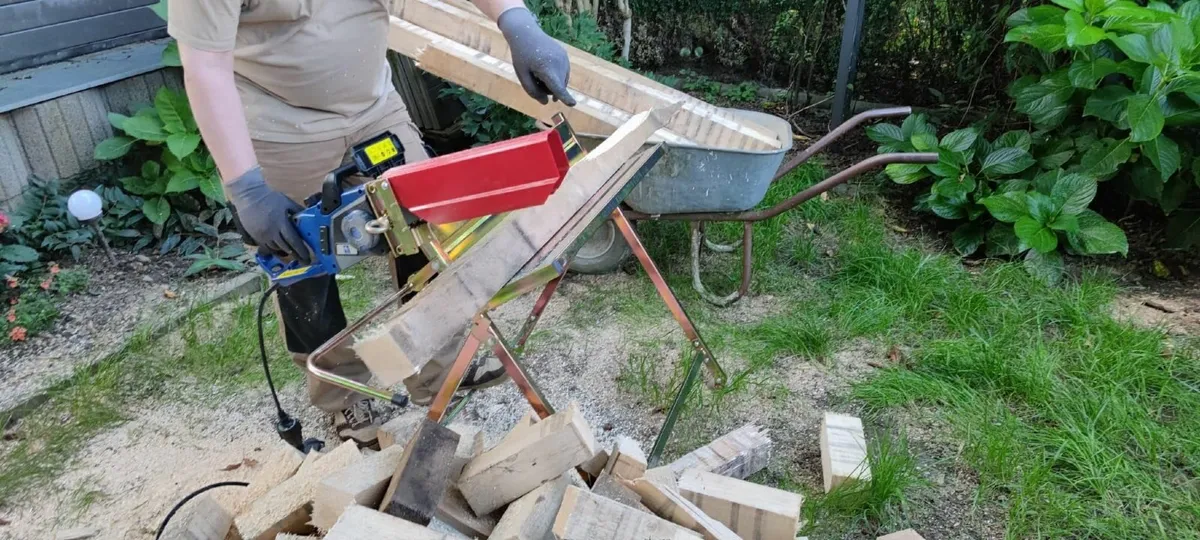 NEW Foldable Saw Horse Chainsaw Holder Foldable - Image 3