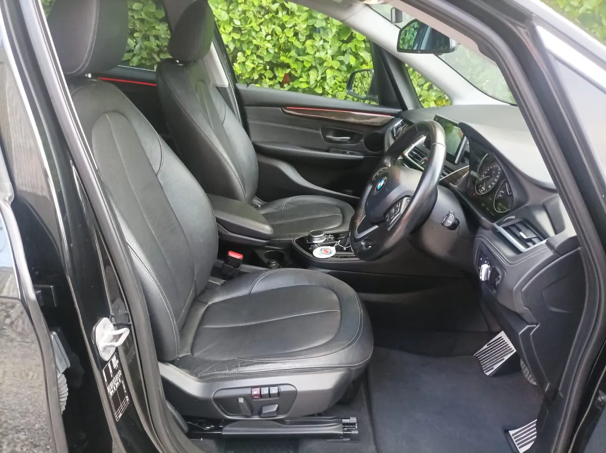 LUXURY BMW 218D 2.0L DIESEL AUTOMATIC, 2018 - Image 3