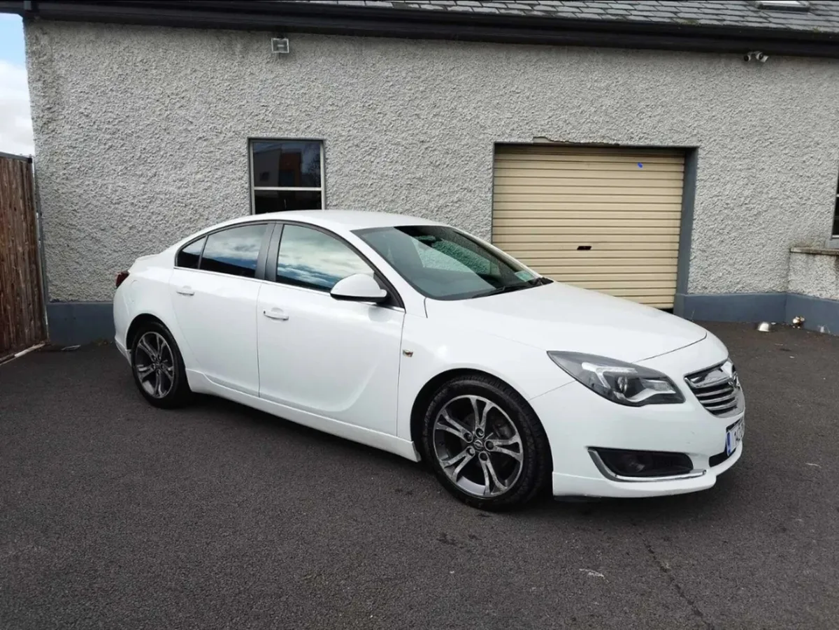 2014 Opel Insignia SRI special edition - Image 1