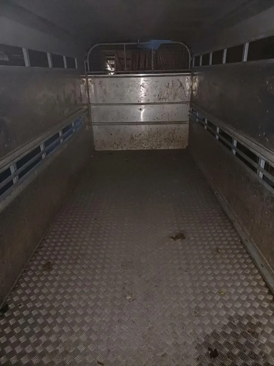 Ifor williams 14ft CATTLE TRAILER €5500 / £4750 - Image 4
