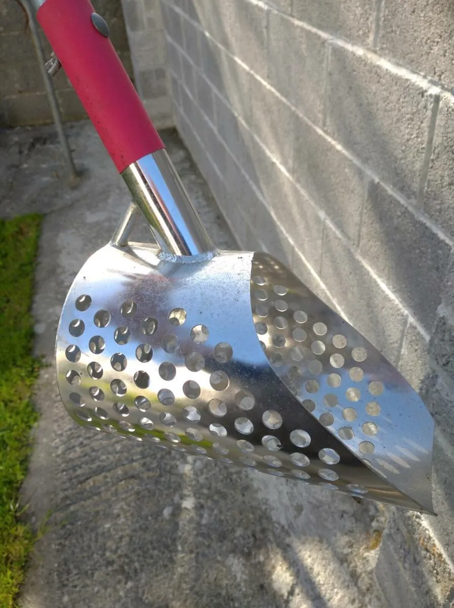 Sand scoop - Image 2