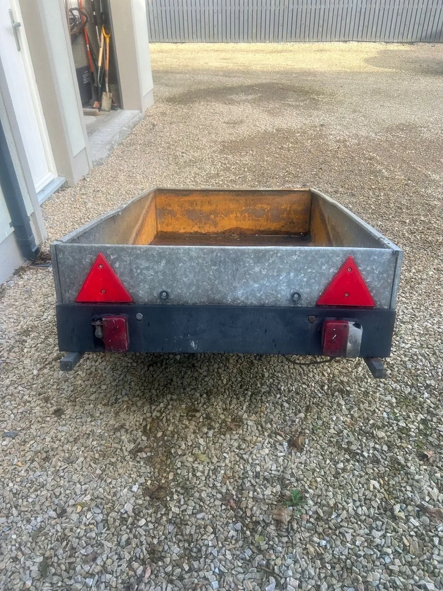 Small trailer - Image 3