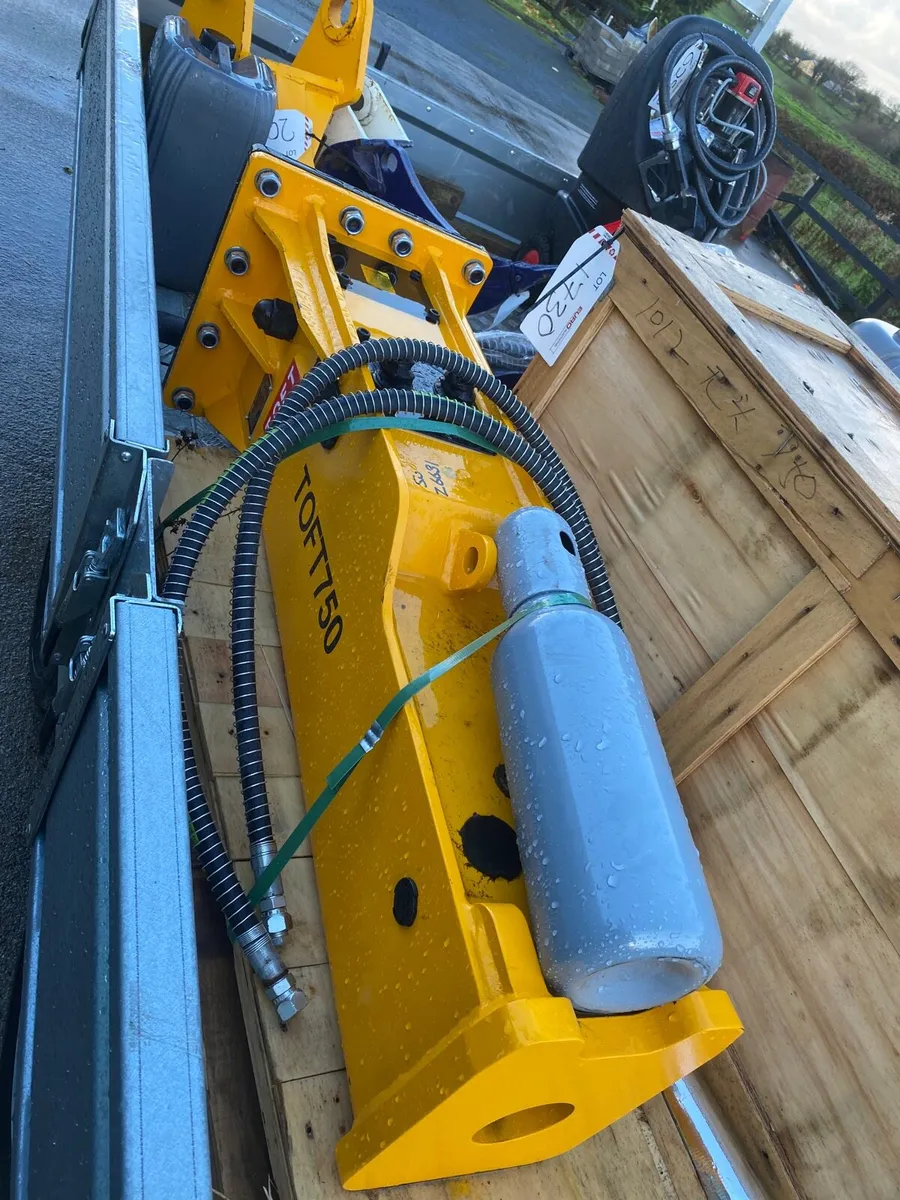 Toft 750 Breaker. Suit 7 to 10 ton machine - Image 1
