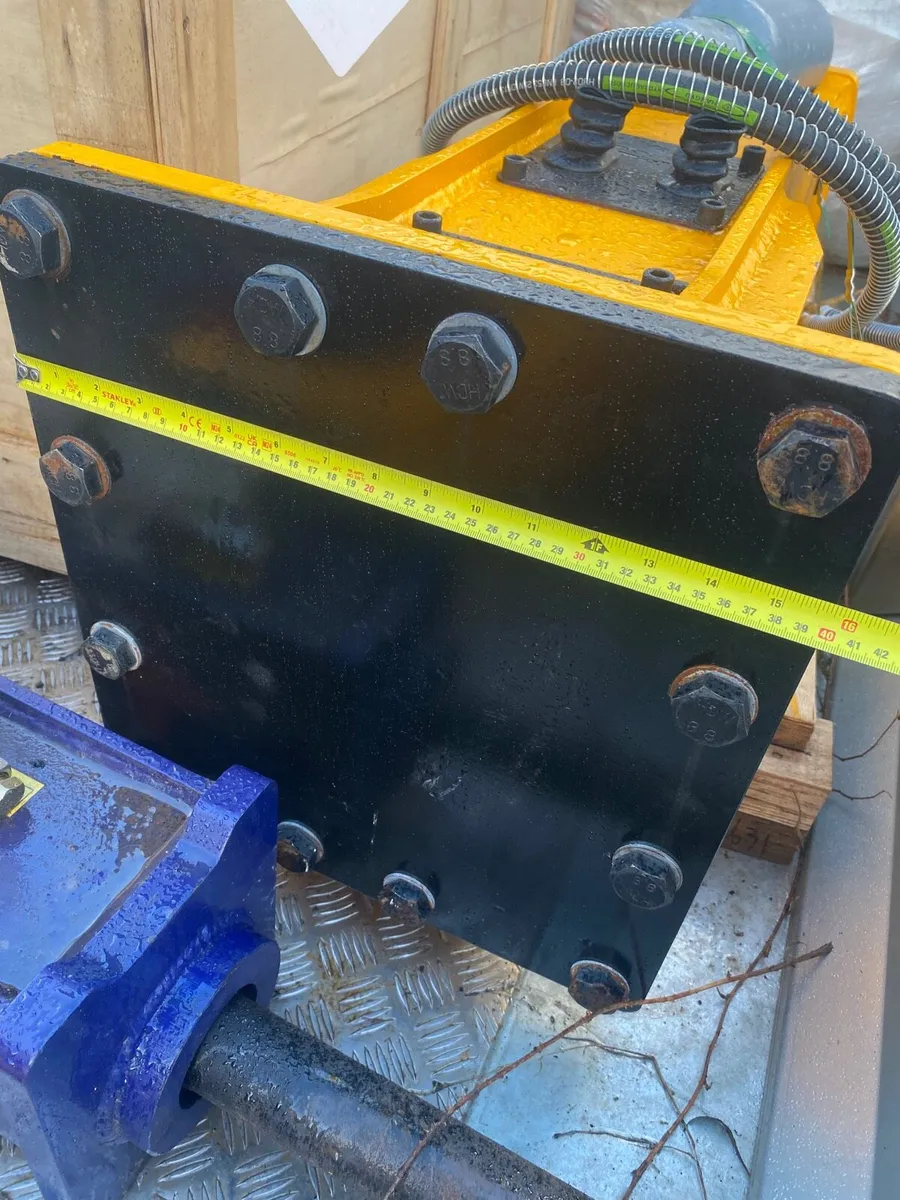 Toft 750 Breaker. Suit 7 to 10 ton machine - Image 3