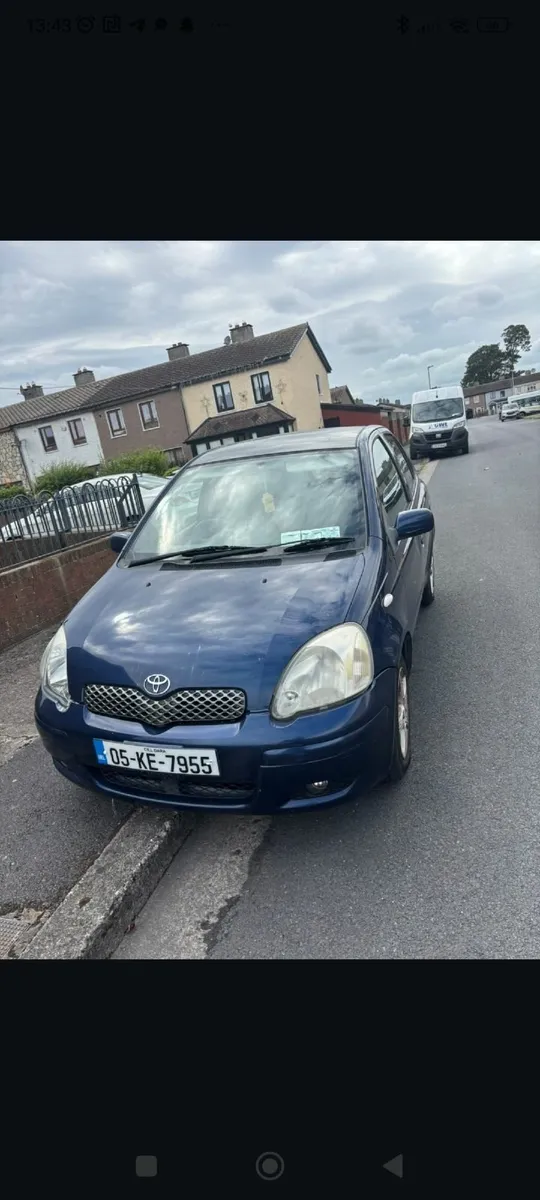 Toyota Yaris 2005 - Image 1