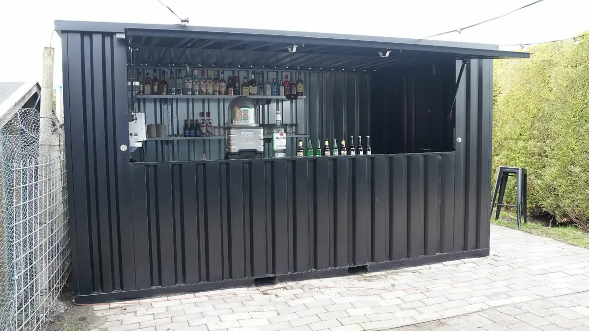 Outdoor Bar 4x2m – Stylish & Durable - Image 2