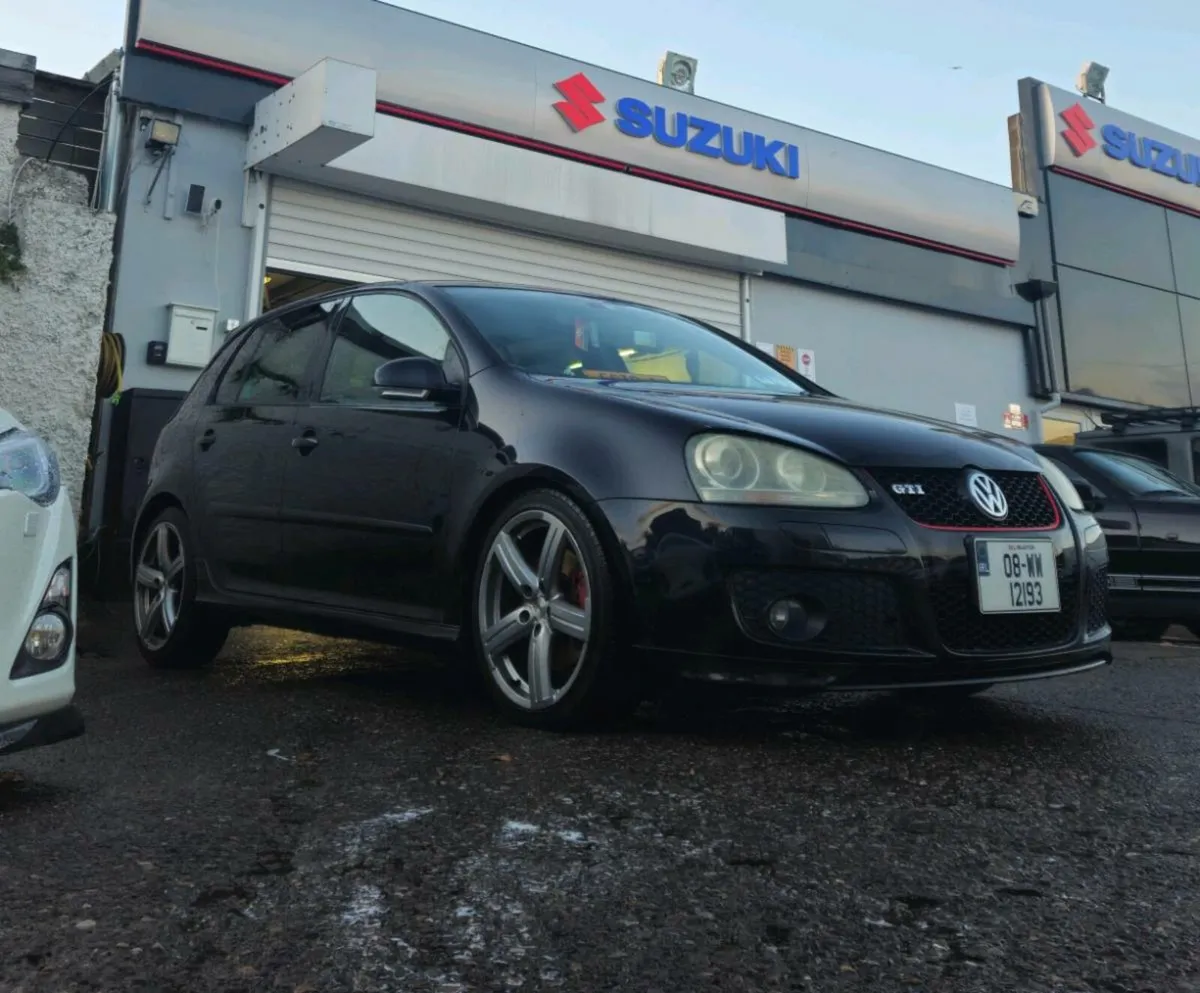2008 Volkswagen Golf Gti Pirelli . - Image 1