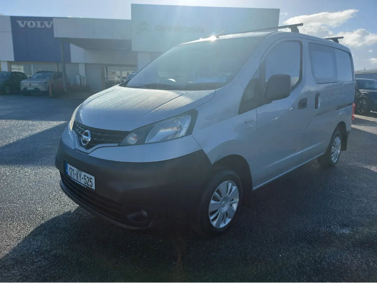 Nissan NV200 CREW CAB 2DR - Image 1