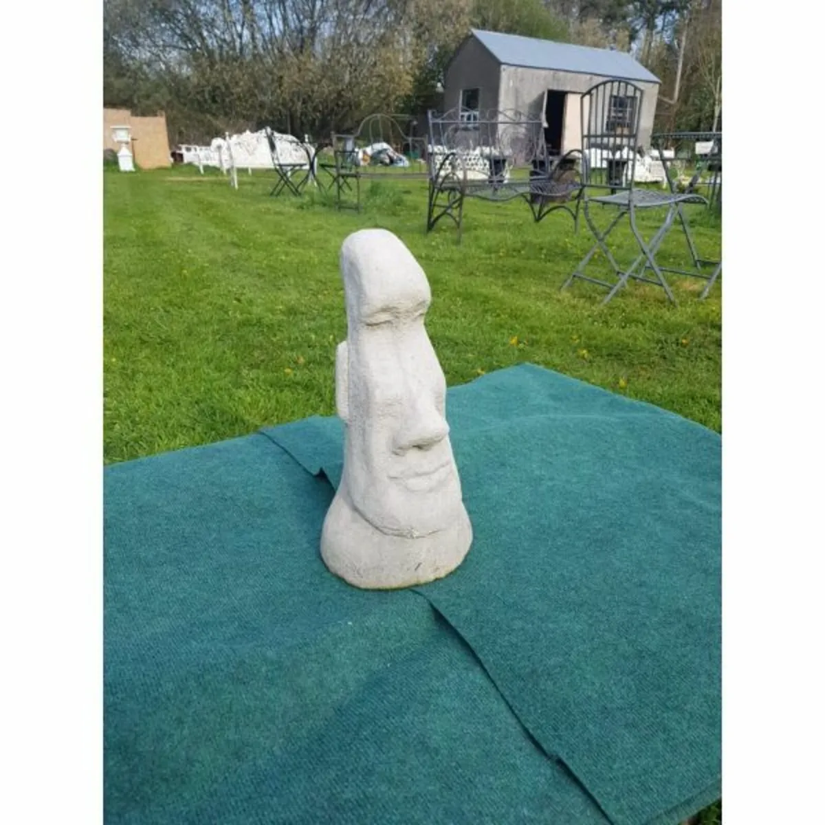 Easter Head – Small – SS014