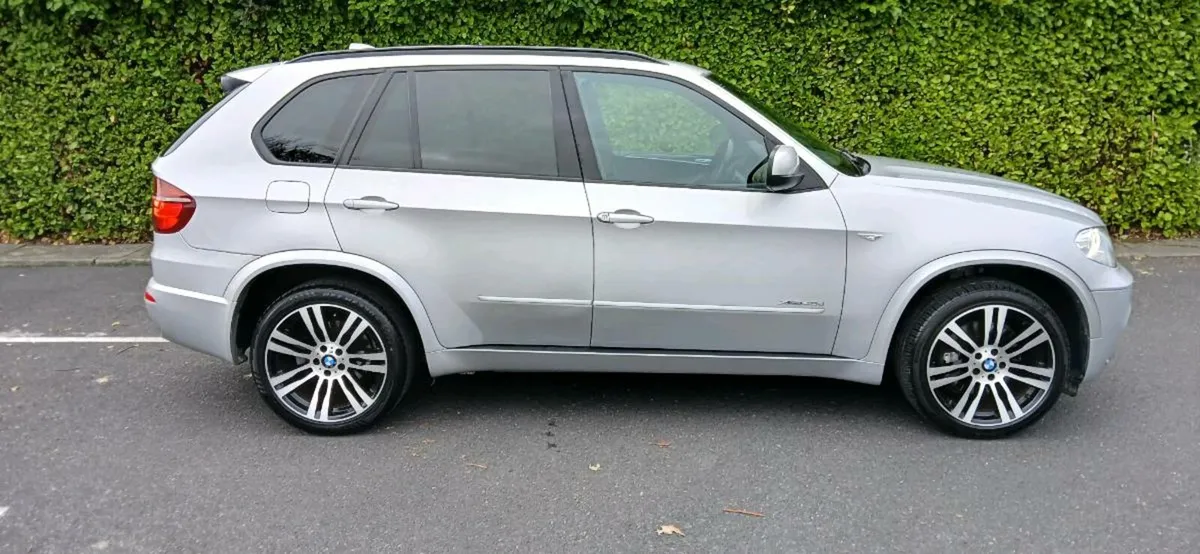 2011 bmw x5 40d M sport crew cab - Image 2