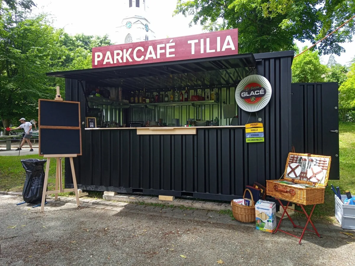 Small Outdoor Bar 4x2 – Perfect for Any Space - Image 2