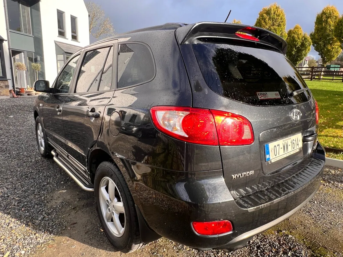 Hyundai Santa Fe 106k miles - Image 4