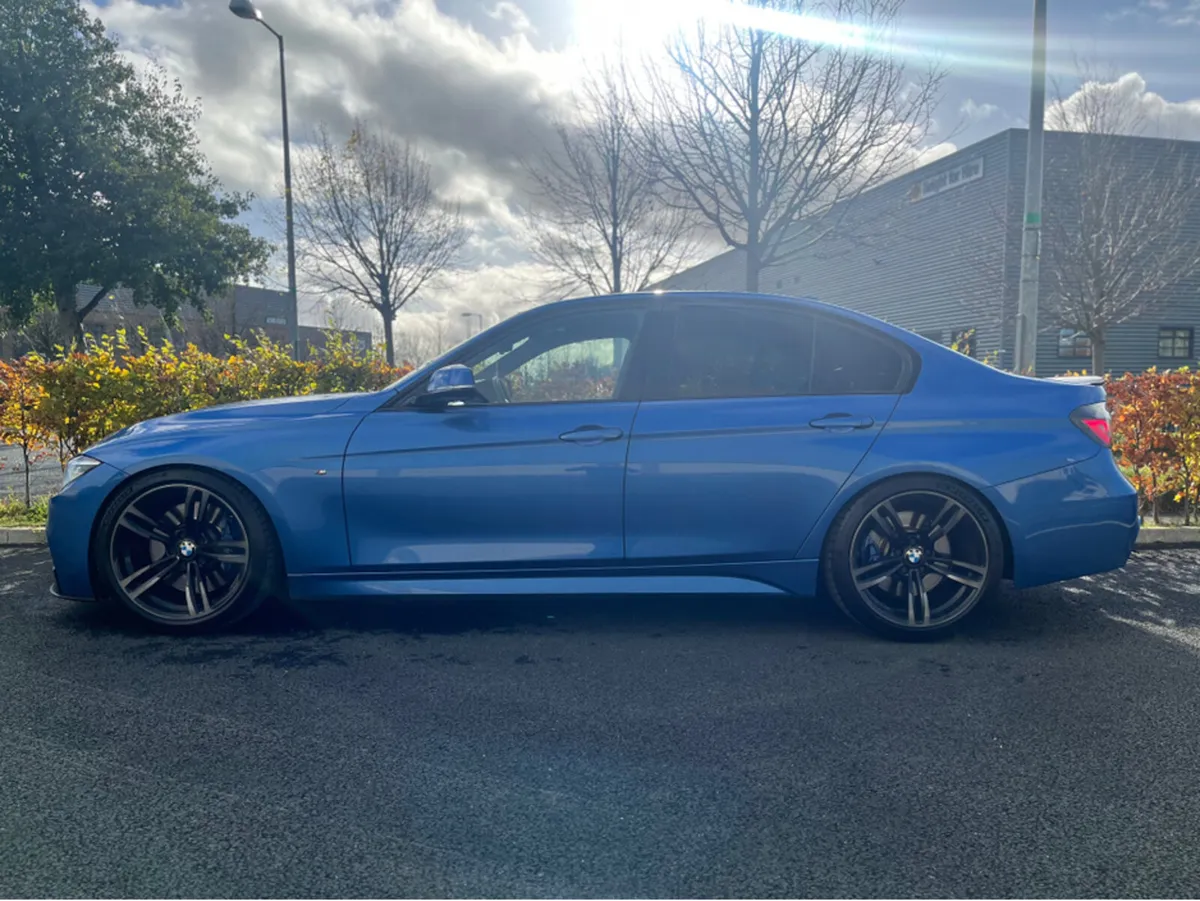 BMW 3-Series 335D XDRIVE MSPORT *FULL SERVICE HIST - Image 2