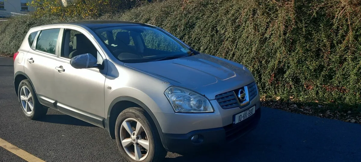 Nissan Qashqai 2010 - Image 1