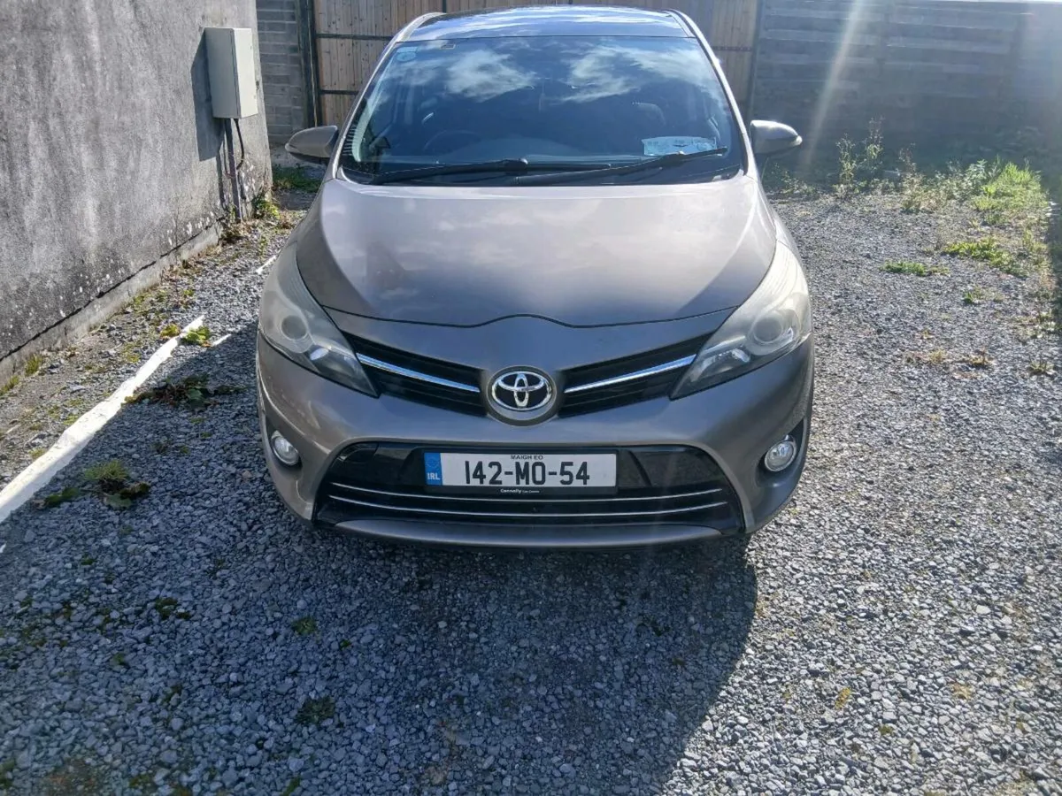 Toyota verso - Image 1