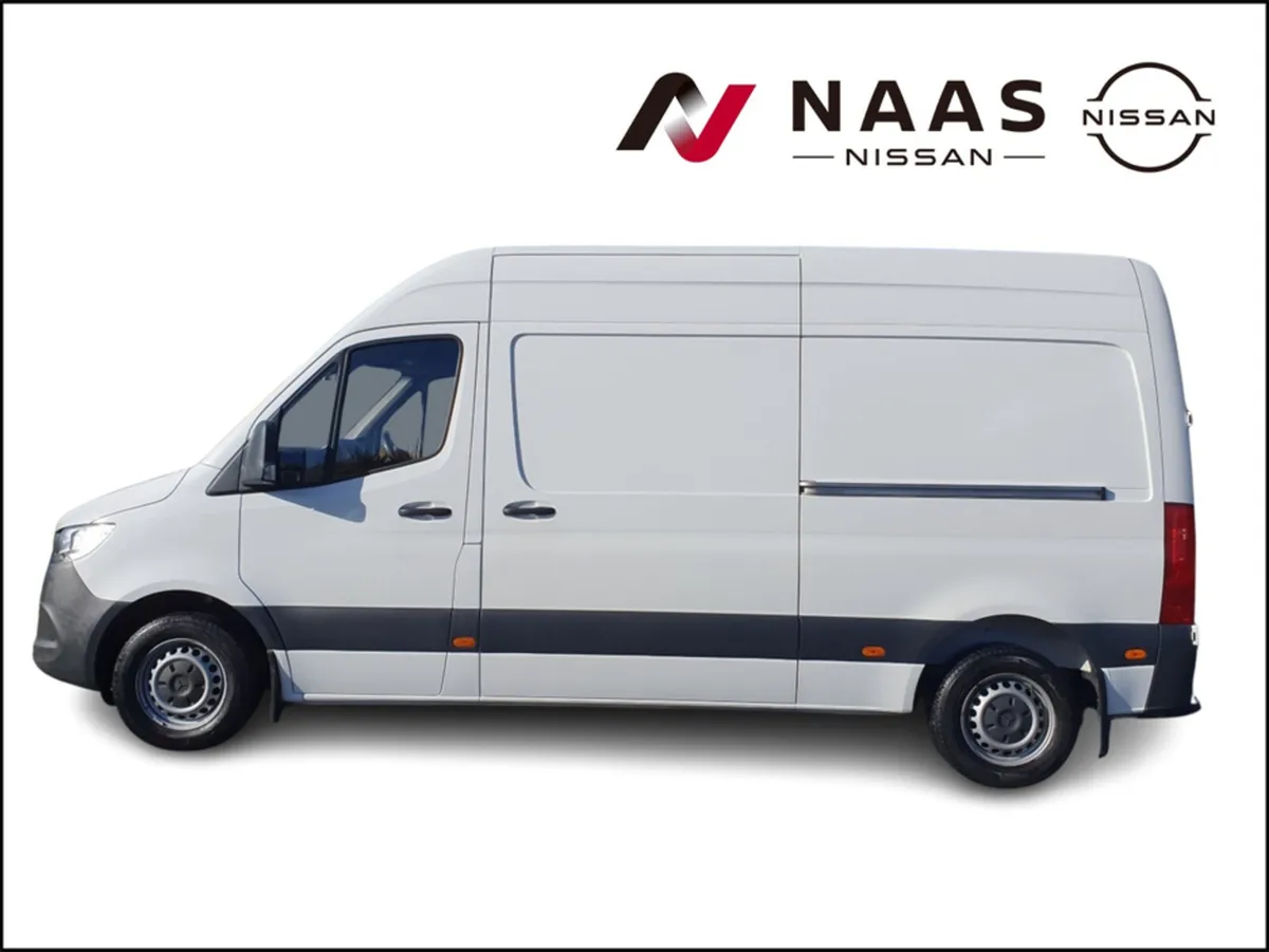 Mercedes-Benz Sprinter 211/39 HIGH ROOF FWD 6DR VA - Image 3