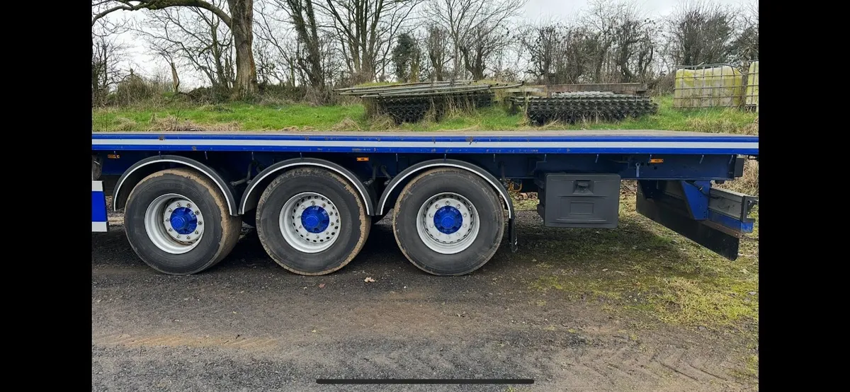 SDC 45ft Flat Trailer - Image 4