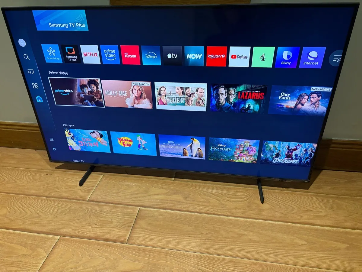 Samsung 50 Inch QLED Smart TV - Image 2