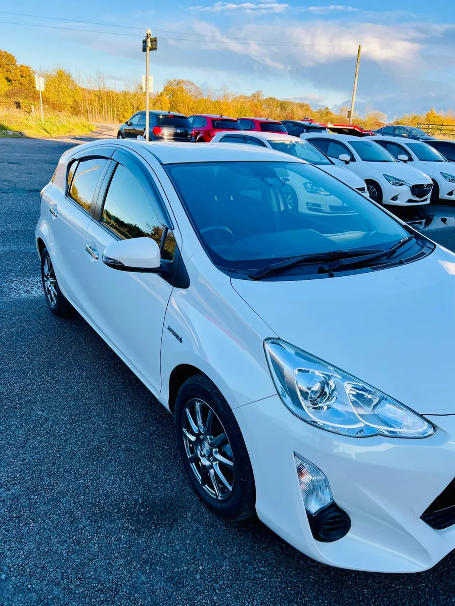 TOYOTA AQUA (2017) 1.5L AUTOMATIC LOW - Image 4