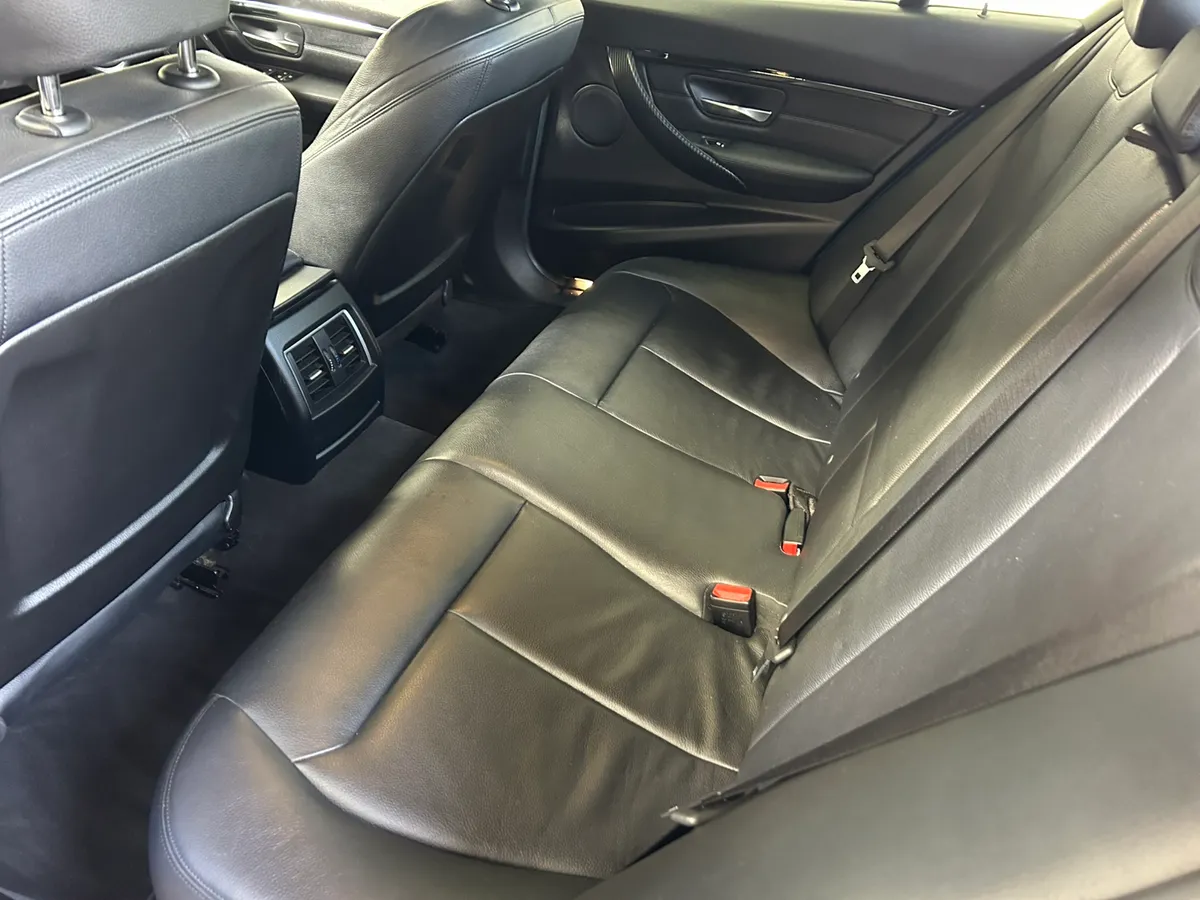 2017 Bmw 320D M Sport Automatic - Image 3
