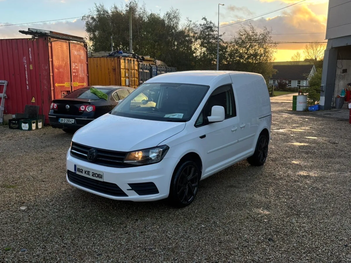 VW Caddy 182 - Image 4
