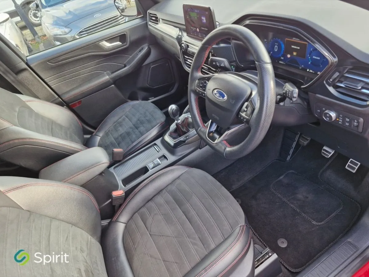 Ford Kuga 1.5 Ecoblue 120PS St-line X - Image 4