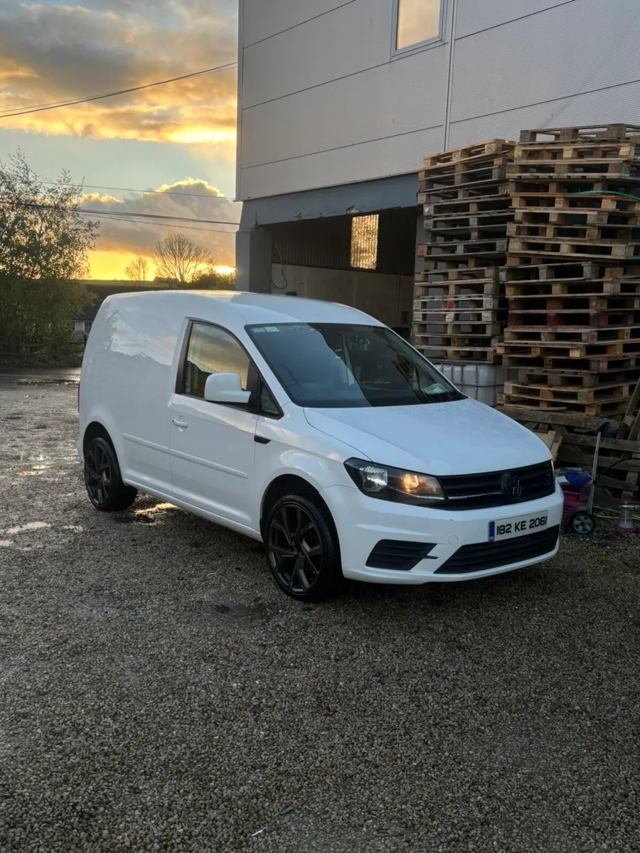VW Caddy 182 - Image 1
